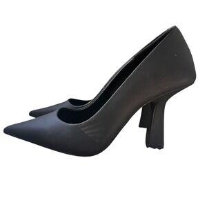 Steve Madden Cassidy Scultptural Pointed Toe Pumps Size 9.5M‎ Eclectic Funky